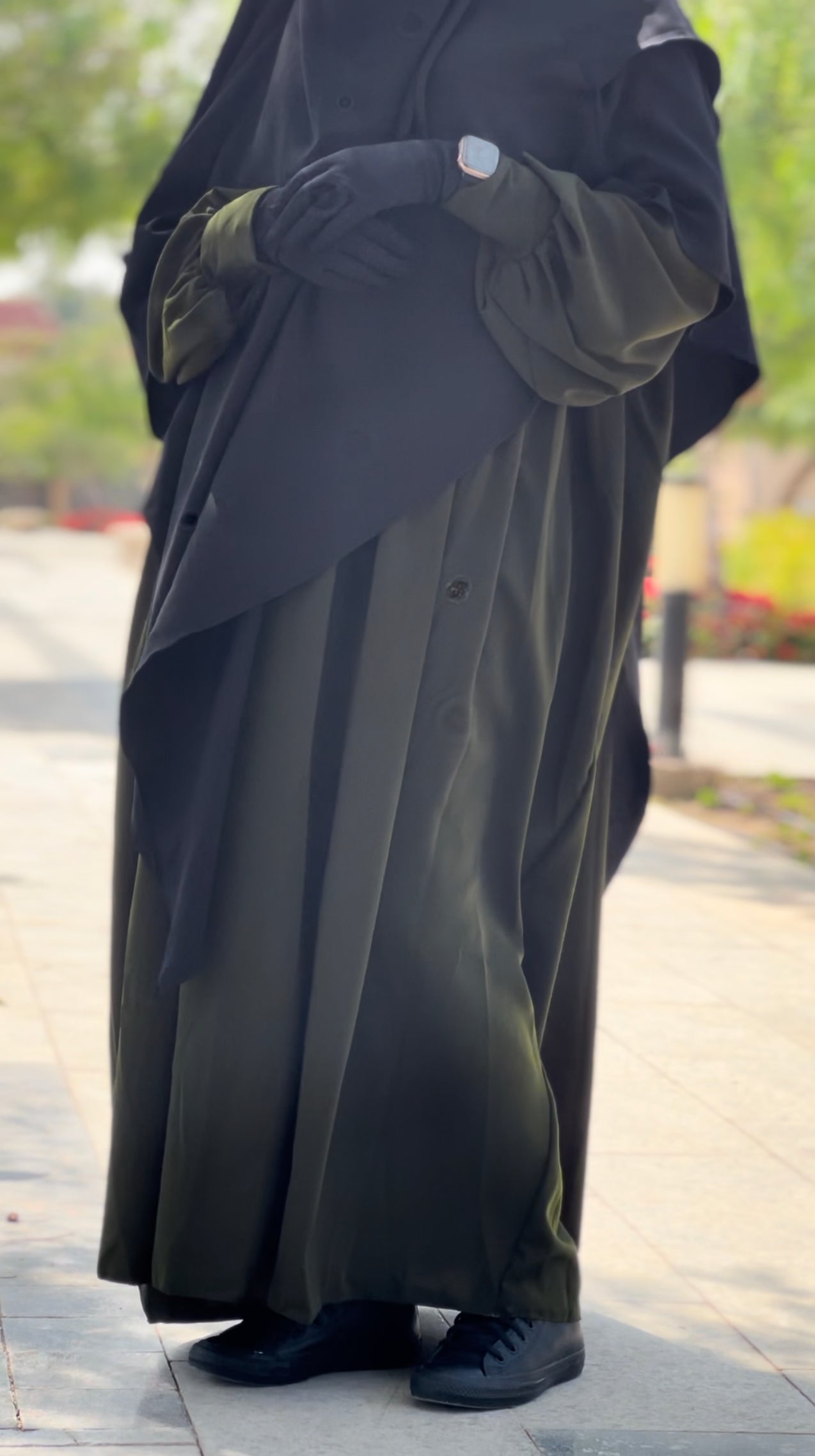Khaki Bubble Sleeve Abaya